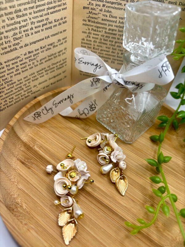 Blooming Elegance - Image 2